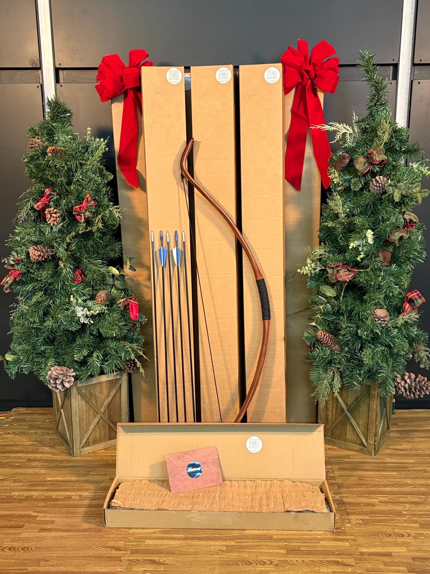 Dielast Recurve Bow – Wood Finish